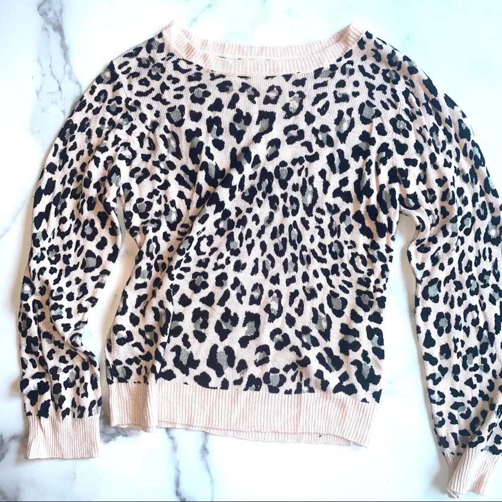 Blush Leopard Print Sweater SZ M - Picture 1 of 2